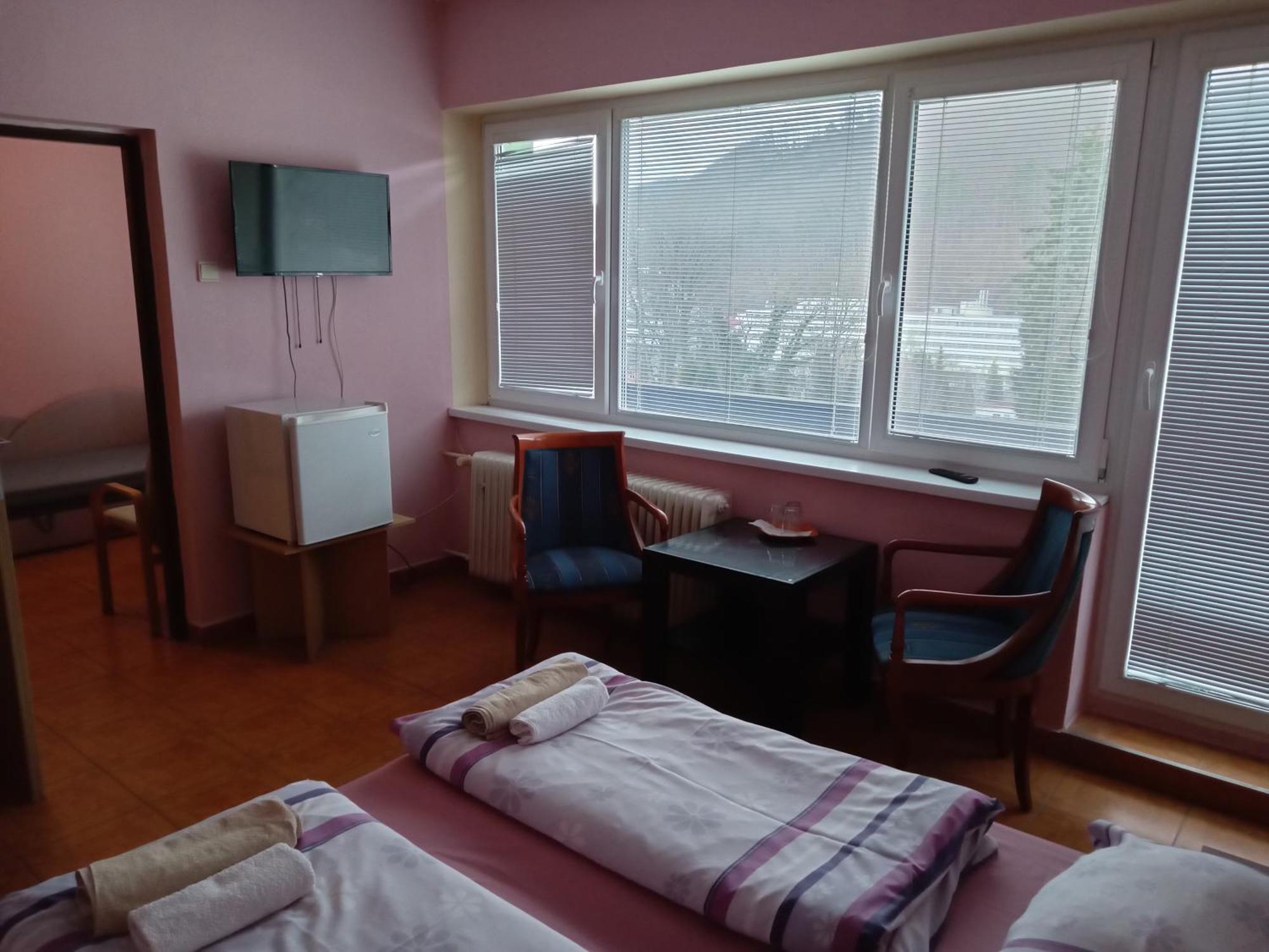 Garni Hotel Sonata Trencianske Teplice Exterior photo