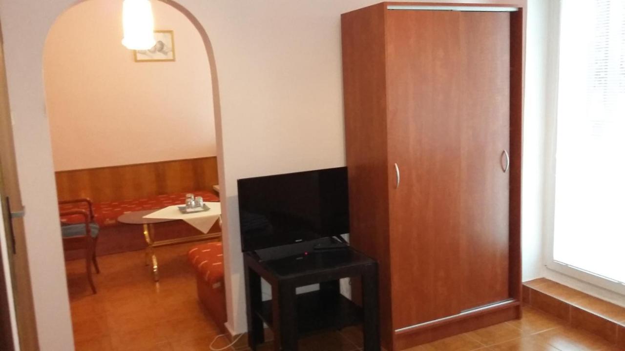 Garni Hotel Sonata Trencianske Teplice Exterior photo